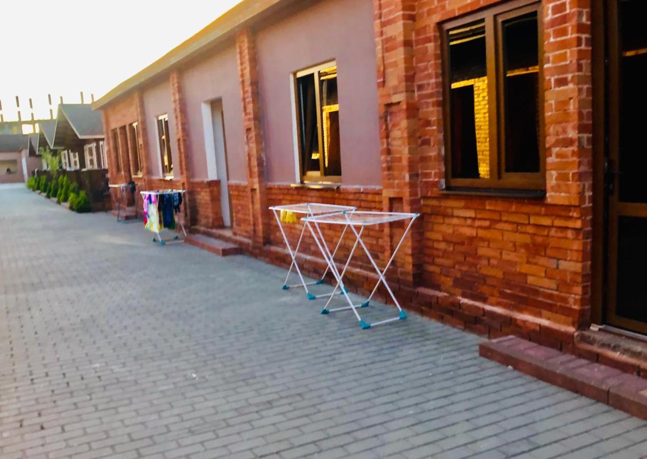 Gud House Hotel Gudauta Exterior photo
