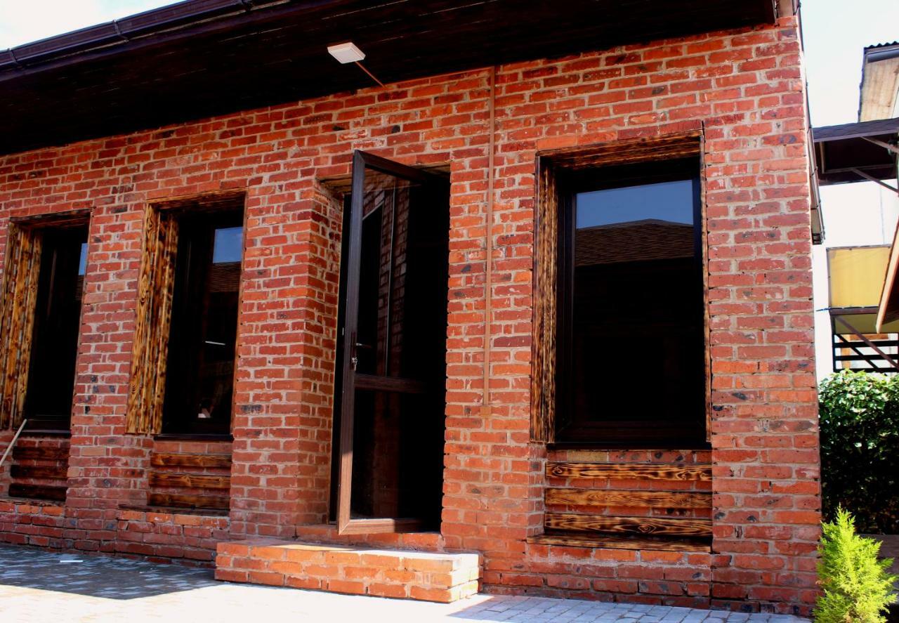 Gud House Hotel Gudauta Exterior photo
