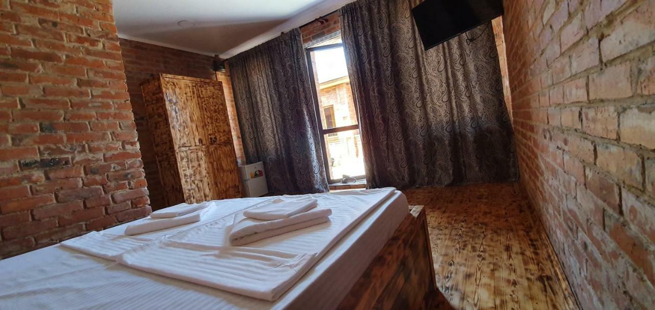 Gud House Hotel Gudauta Exterior photo